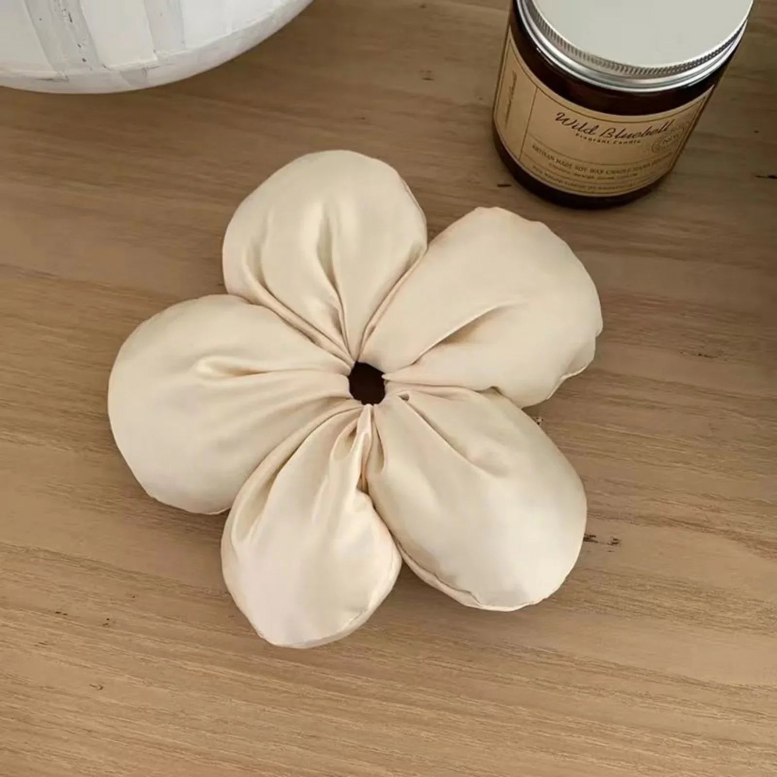 1PC Large Satin Flower Hair Scrunchies,Chic Blossom - Shaped Hair Ties,Multiple Colors for Women'S Stylish Updos